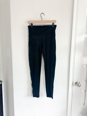 Spanx Black Velvet High-Waisted Shaping Leggings Size Large
